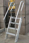 Easy Carring Aluminum Marine Boat Ladders For Stepping Over The Bulwark